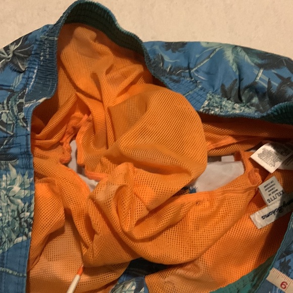 Tommy bahama trunk size XXL - Picture 5 of 7